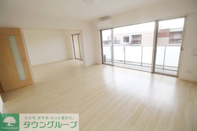 コンフォリア鷺沼三丁目の物件内観写真