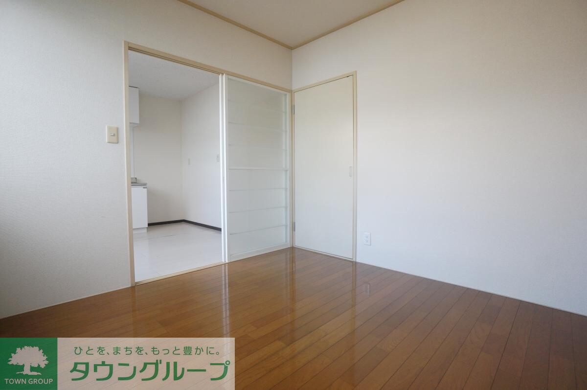 フラット鷺沼の物件内観写真