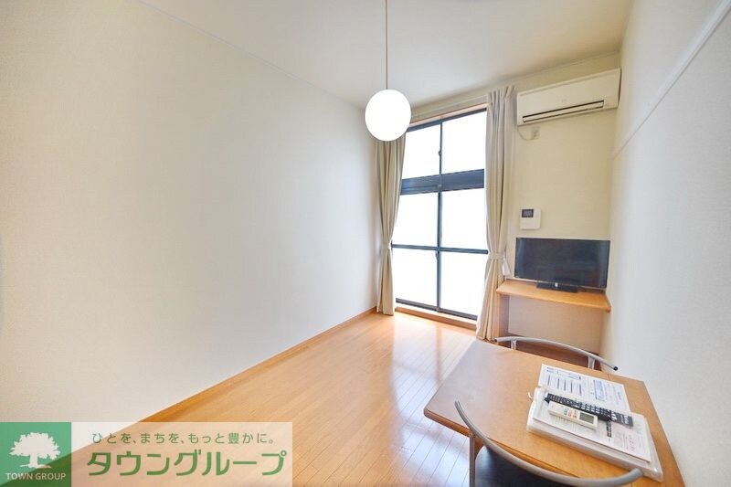 レオパレスブルースカイ 阿久和の物件内観写真