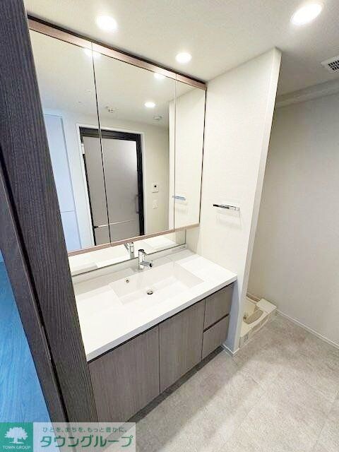 横須賀中央レジデンスの物件内観写真