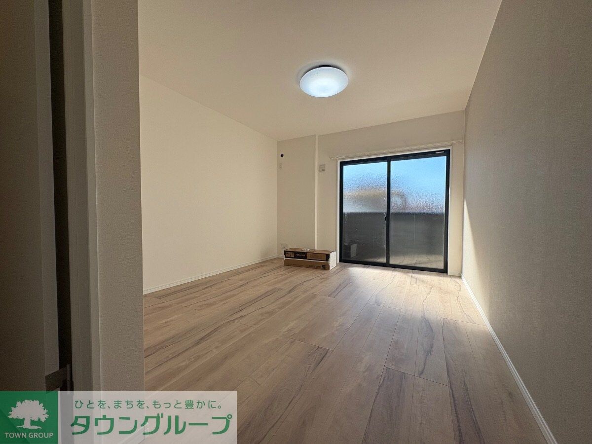 アザーレ・ディオン六会日大前の物件内観写真