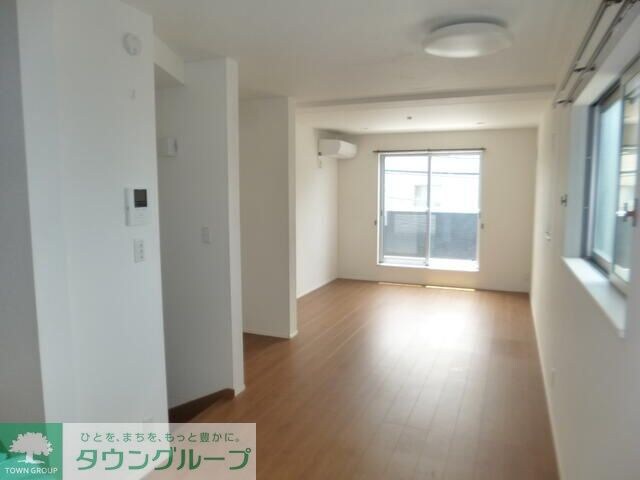 菊名2丁目貸家の物件内観写真