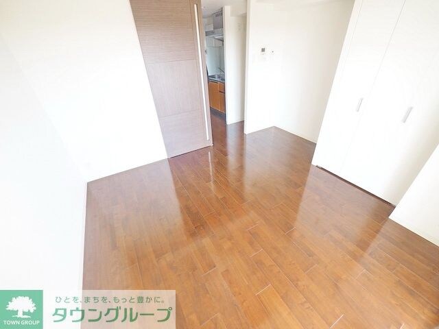 レジディア新横浜の物件内観写真