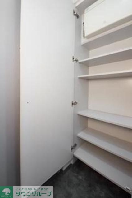 アルテーヌ新横浜の物件内観写真