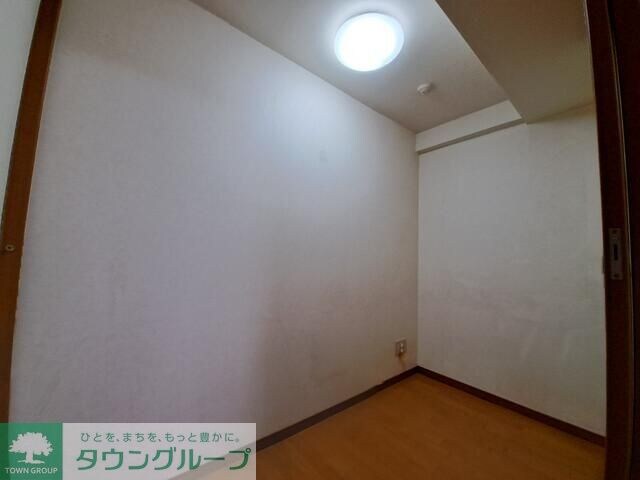 コスモ新横浜の物件内観写真