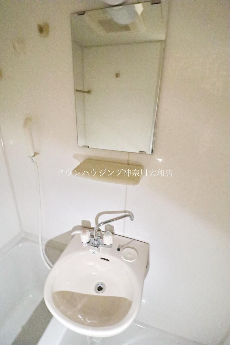 レオパレスホンゴーパレスの物件内観写真