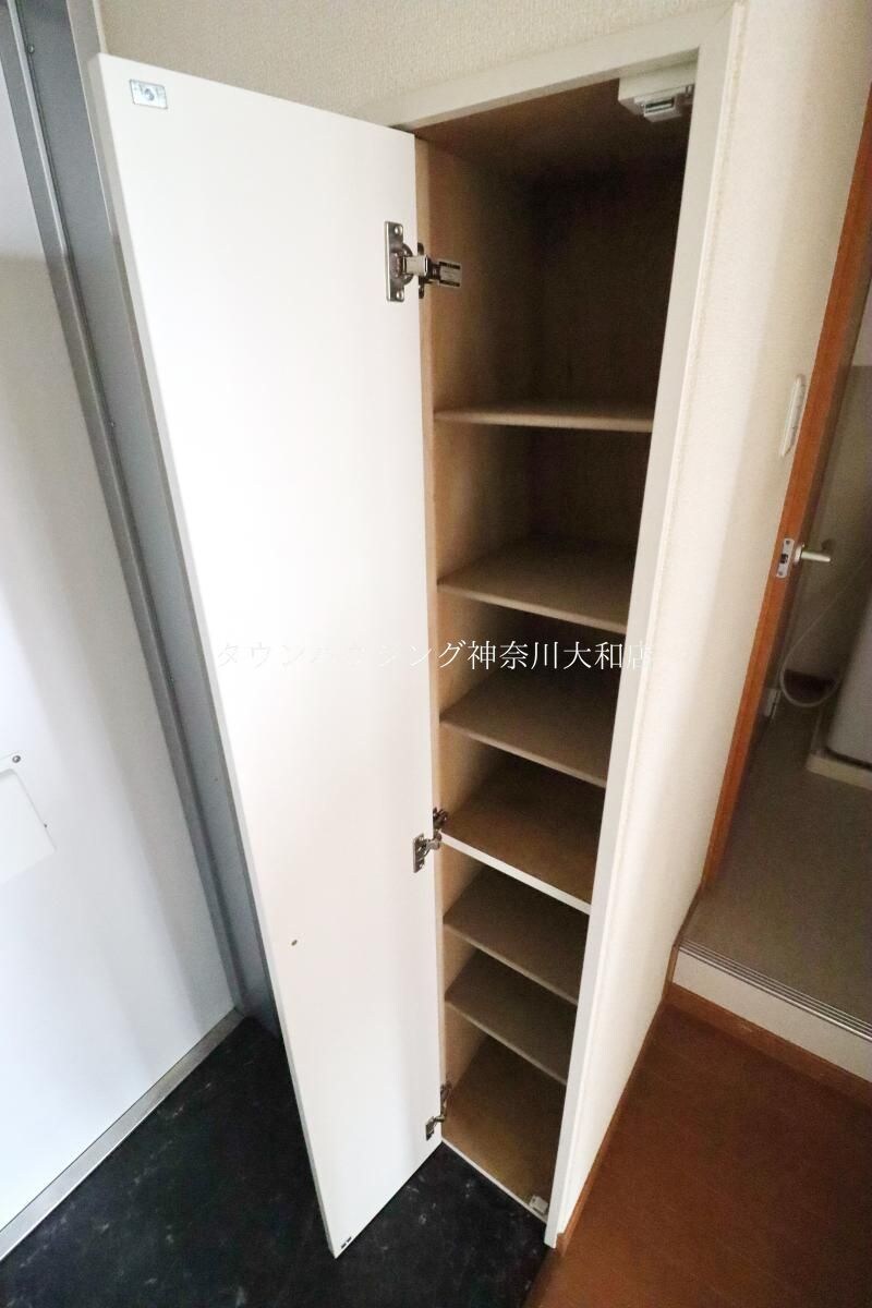 レオパレスホンゴーパレスの物件内観写真