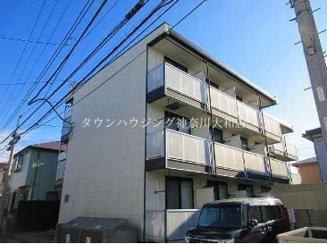 レオパレスひばり第一の物件外観写真