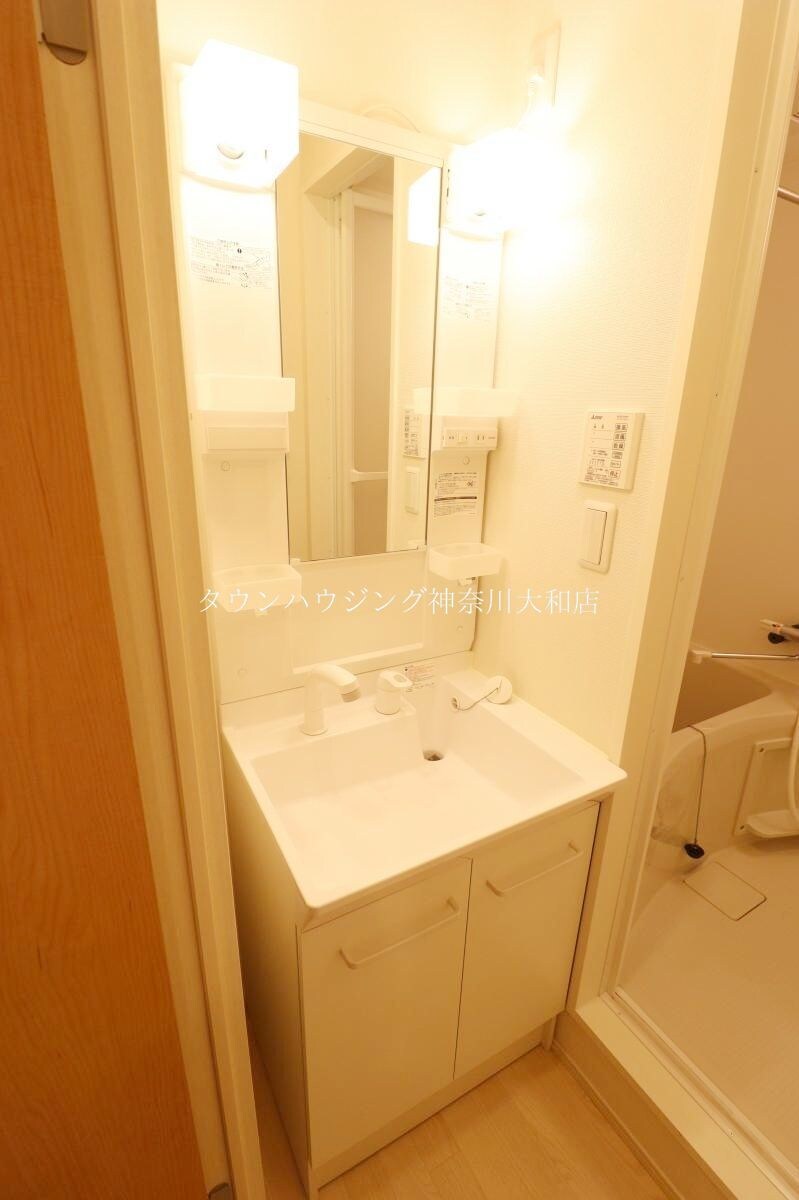 クレイノアンジュ鶴間の物件内観写真