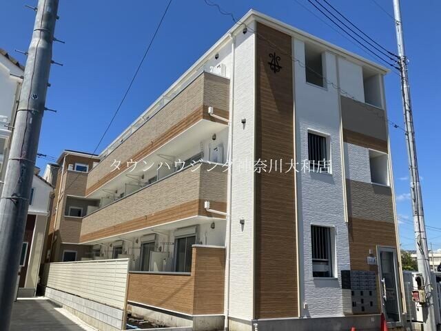 フルセイル高座渋谷の物件外観写真