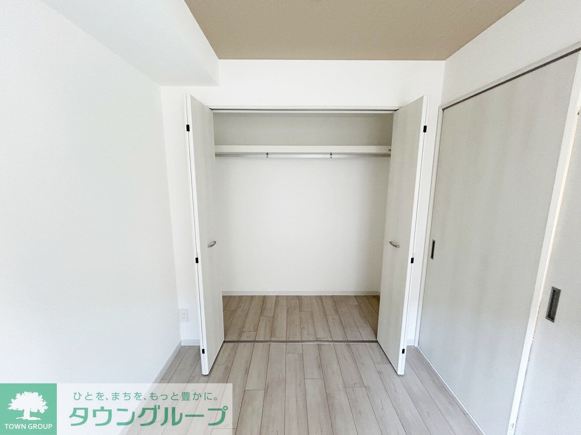 ブルームマーレの物件内観写真