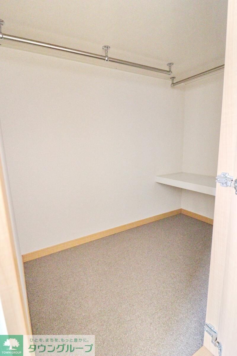 レオパレスイーリスコートの物件内観写真