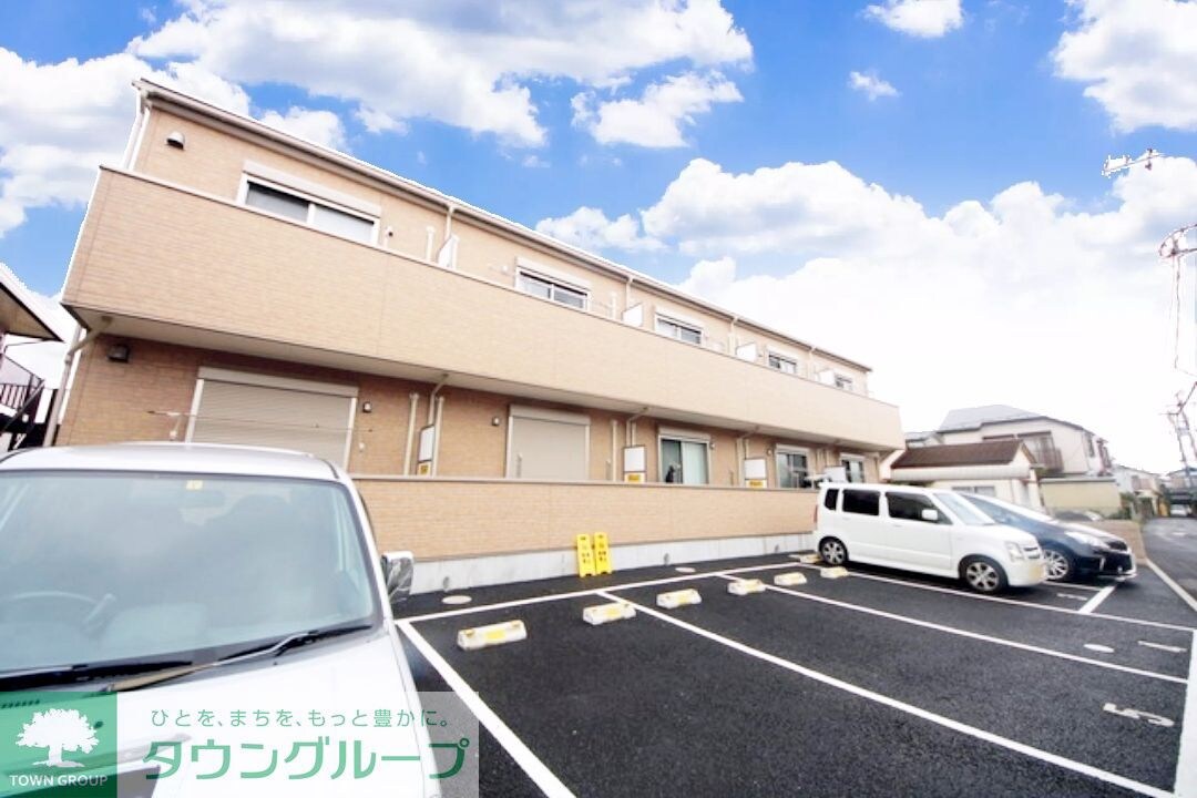 ハイハーバーの物件外観写真