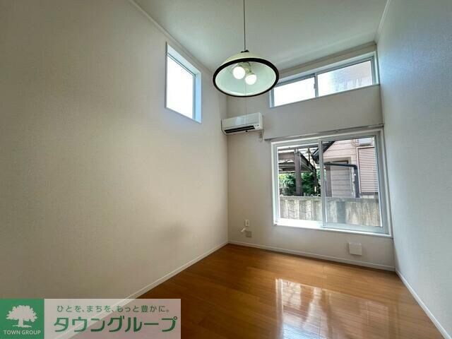 バレンシアの物件内観写真