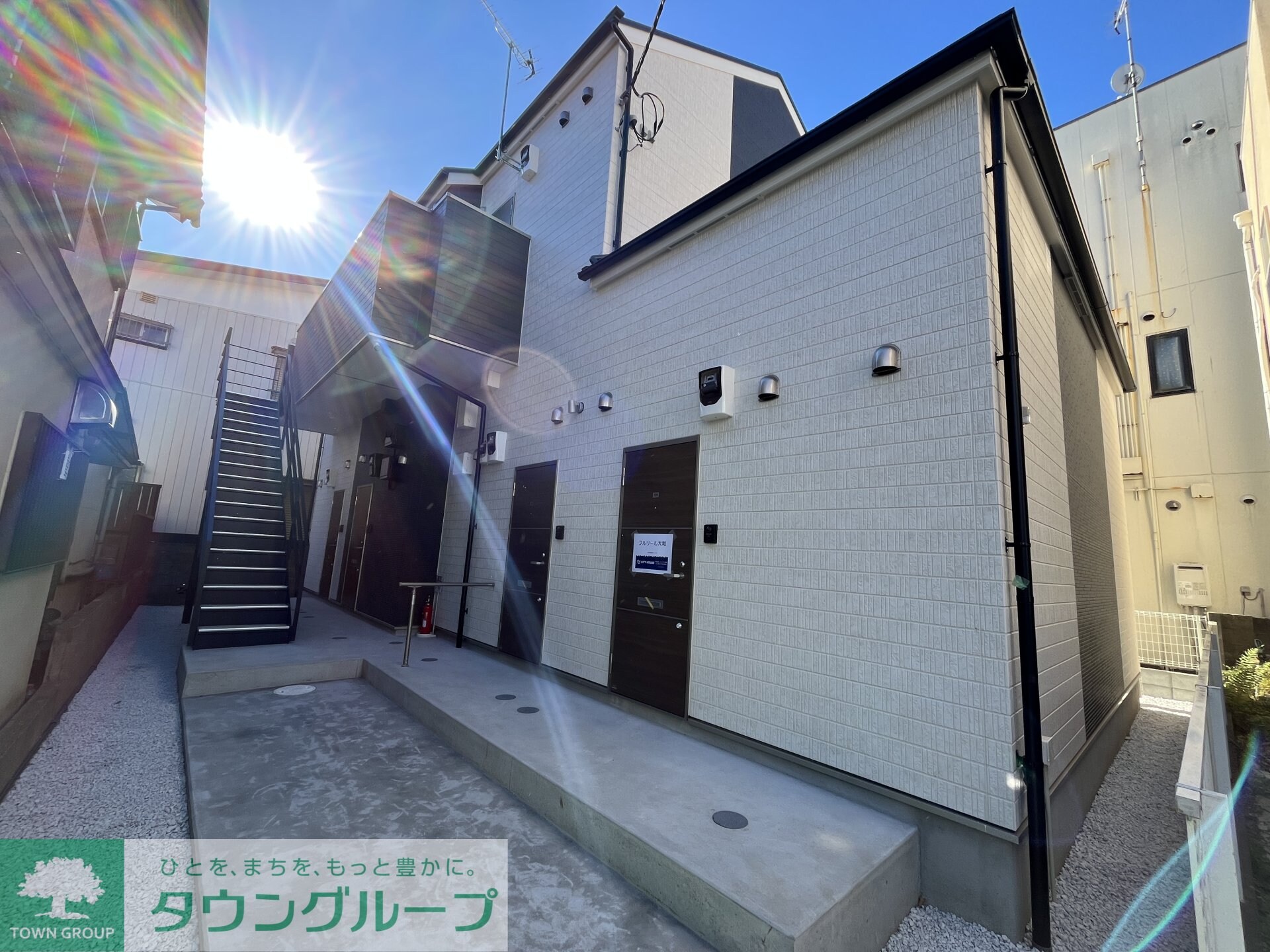 フルリール大和の物件外観写真