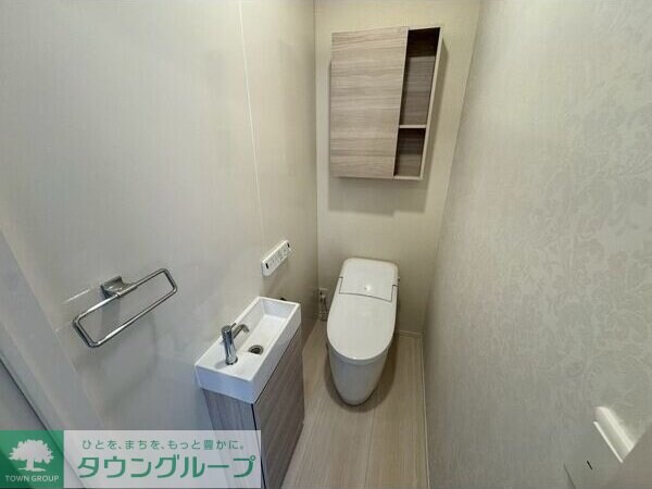 瑞穂区春山町戸建の物件内観写真