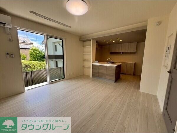 瑞穂区春山町戸建の物件内観写真