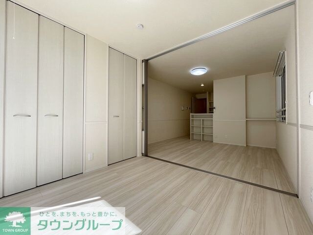 メゾンクレセントII八田の物件内観写真