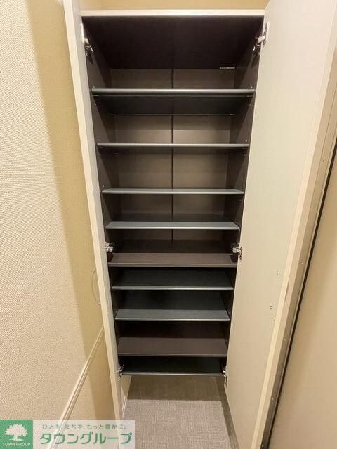 メゾンクレセントII八田の物件内観写真