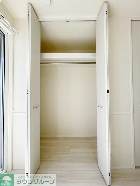 メゾンクレセントII八田の物件内観写真