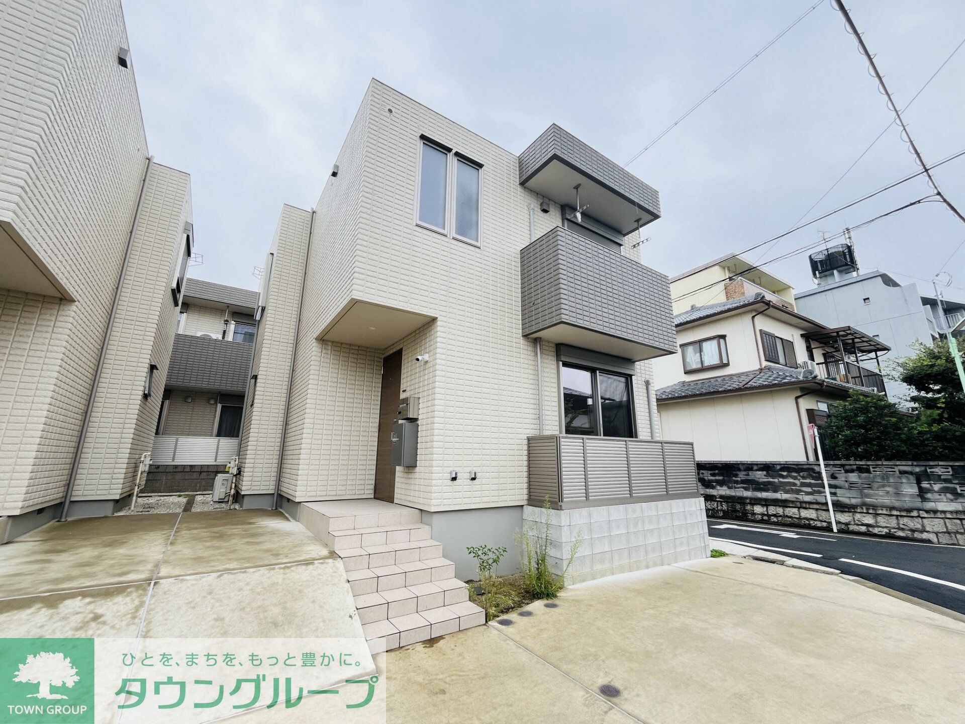 千種区春岡1丁目ヘーベルハウスA棟の物件外観写真