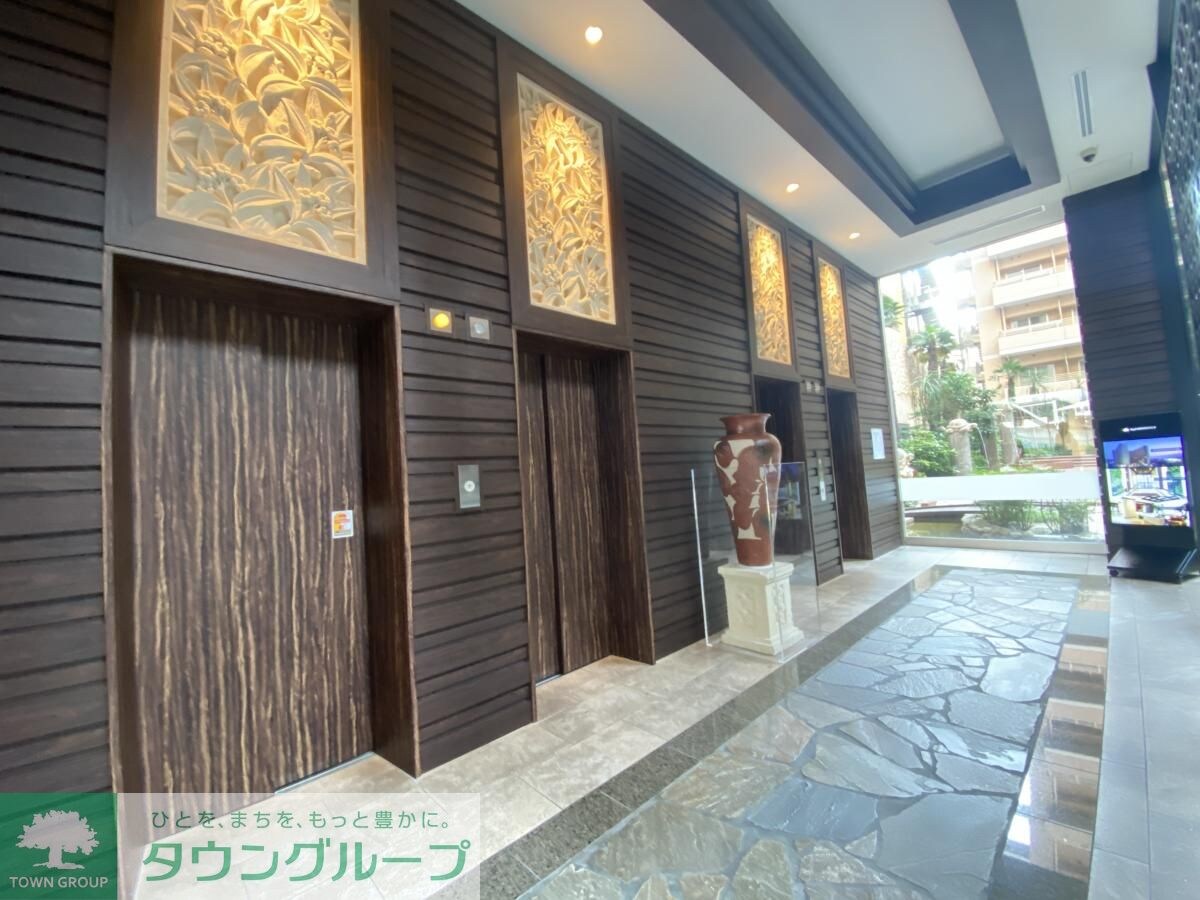 ロイヤルパークスERささしま WESTの物件内観写真