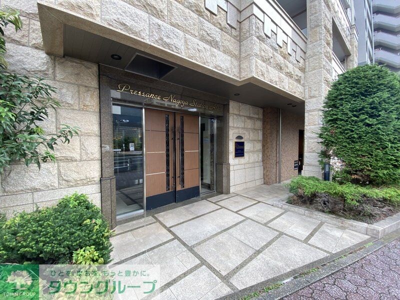 プレサンス名古屋STATIONアライブの物件内観写真