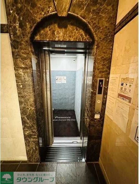 プレサンス名古屋STATIONザ・シティの物件内観写真