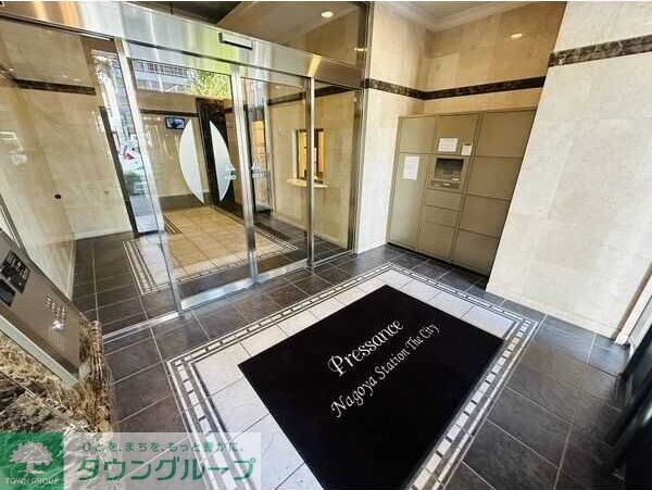 プレサンス名古屋STATIONザ・シティの物件内観写真