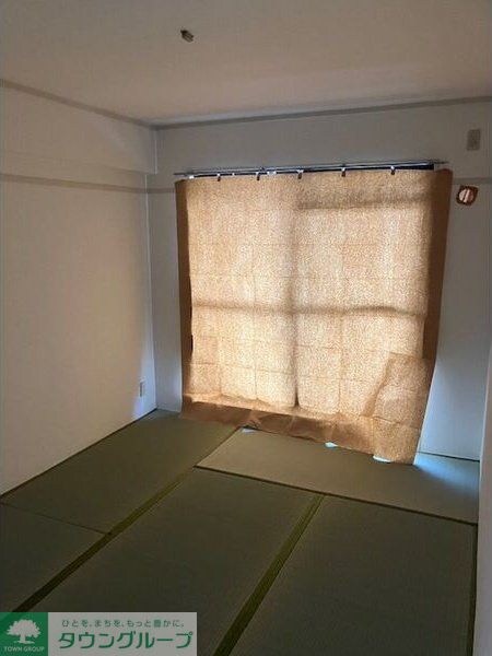 レスカール千代田の物件内観写真