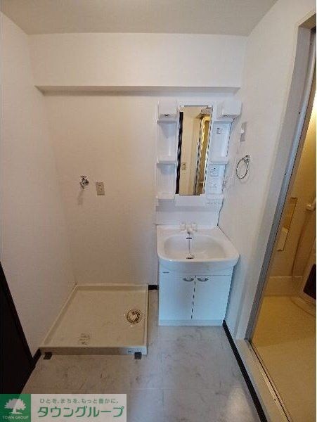 レスカール千代田の物件内観写真