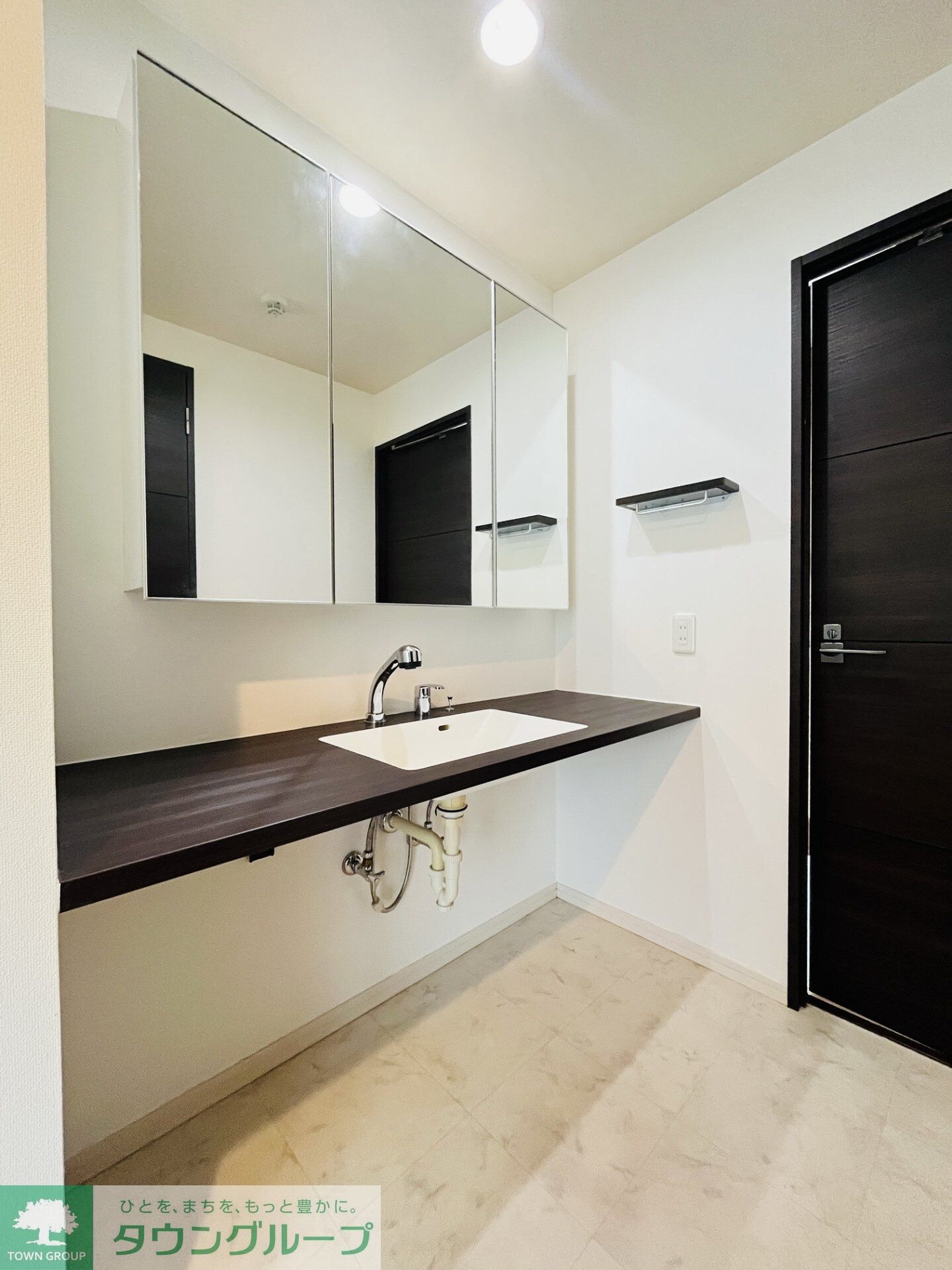 ハイウッド栄の物件内観写真