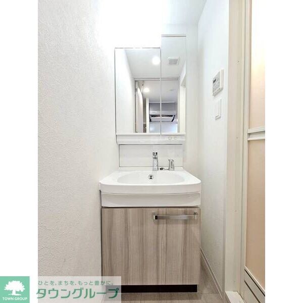 ディアレイシャス名古屋中村公園の物件内観写真