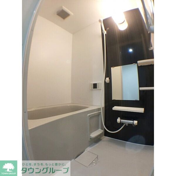 ワルキューレの物件内観写真