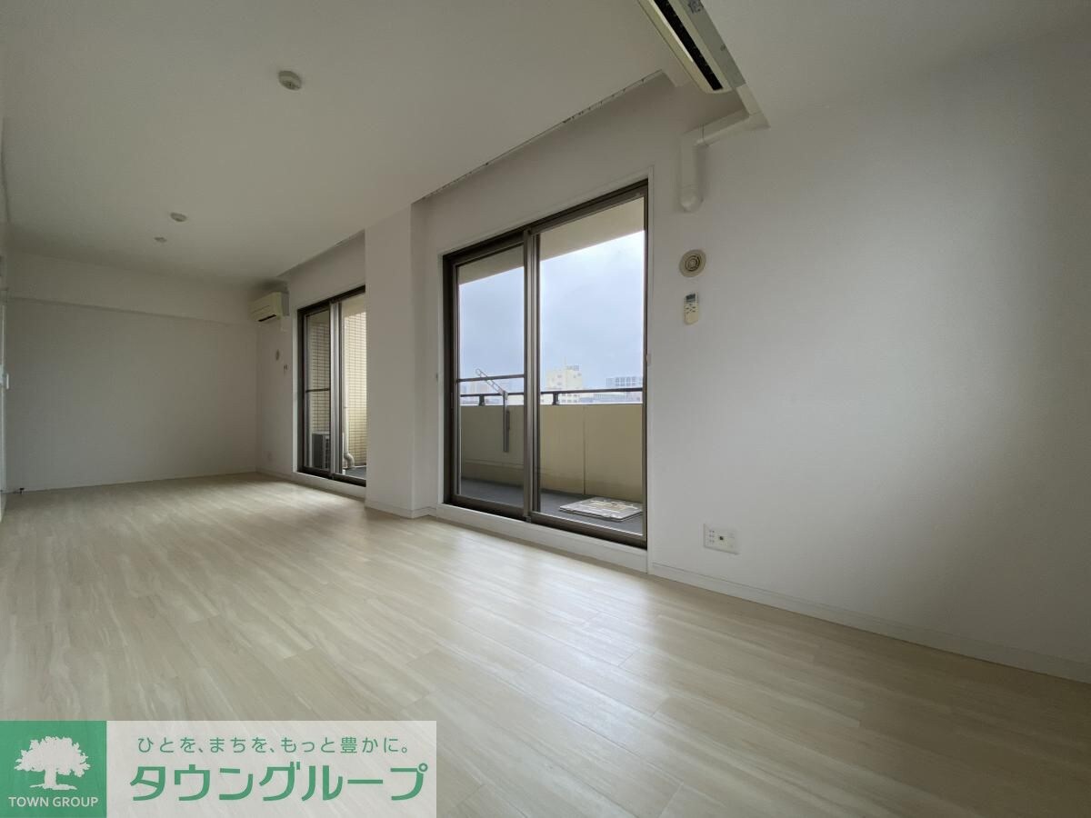 アーデン泉プレミアの物件内観写真