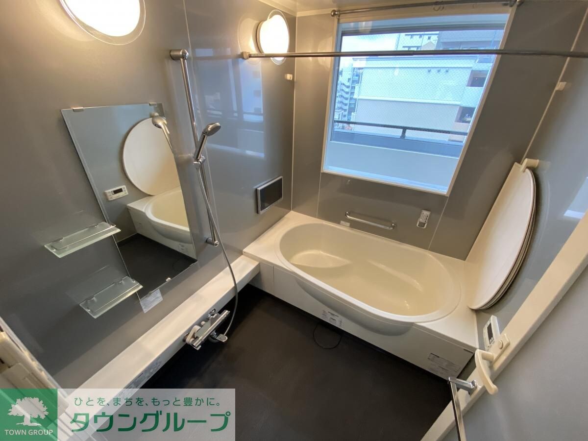 アーデン泉プレミアの物件内観写真