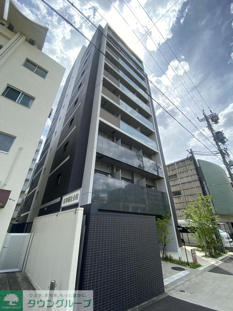 アデグランツ上前津の物件外観写真