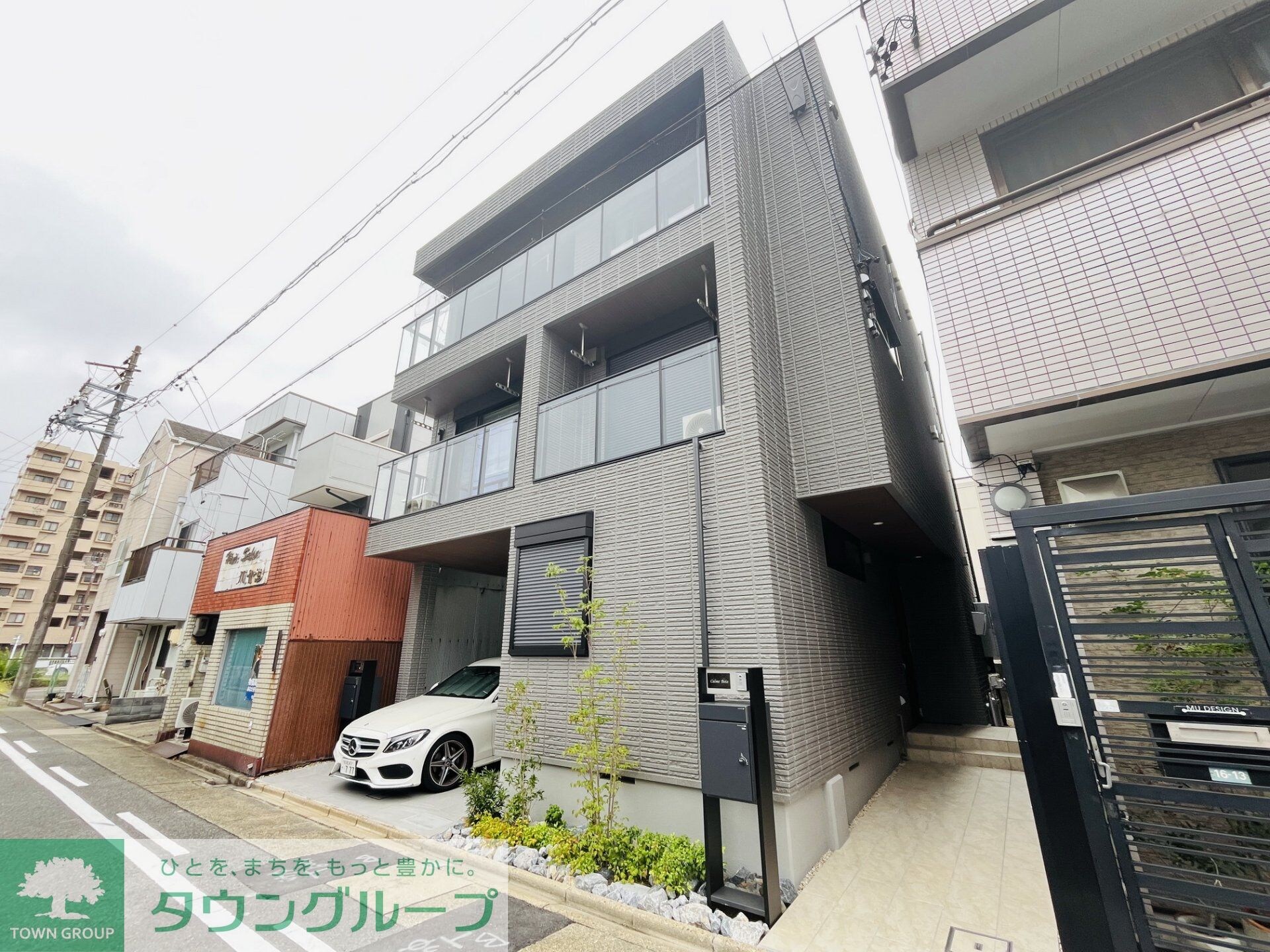 Calme Bois 鶴舞の物件外観写真