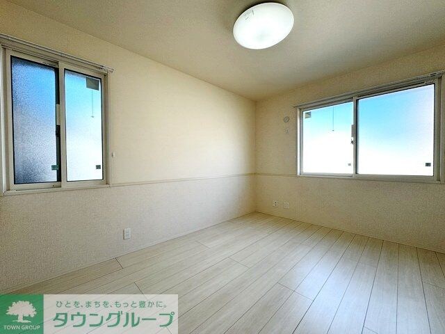 ハロウェル D棟の物件内観写真