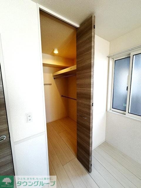 ハロウェル D棟の物件内観写真