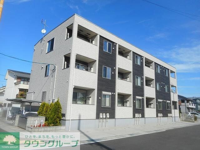 フィオーレ302の物件外観写真