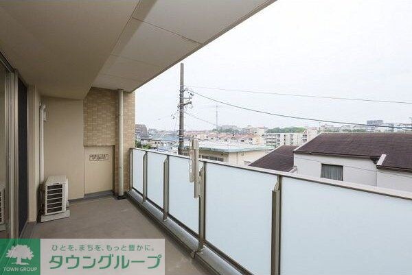 プライムメゾン富士見台の物件内観写真