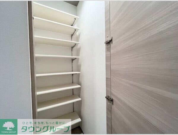 マリポーサ高畑Bの物件内観写真