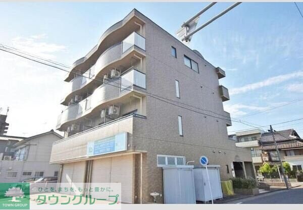 ネスト三吉の物件外観写真