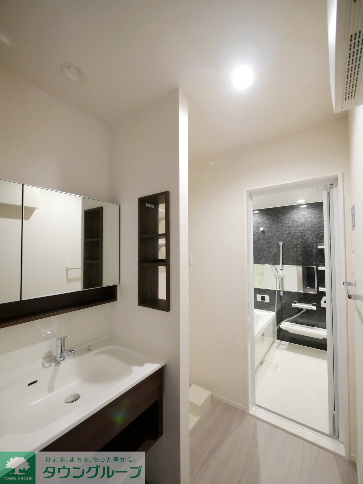 マヌールの物件内観写真