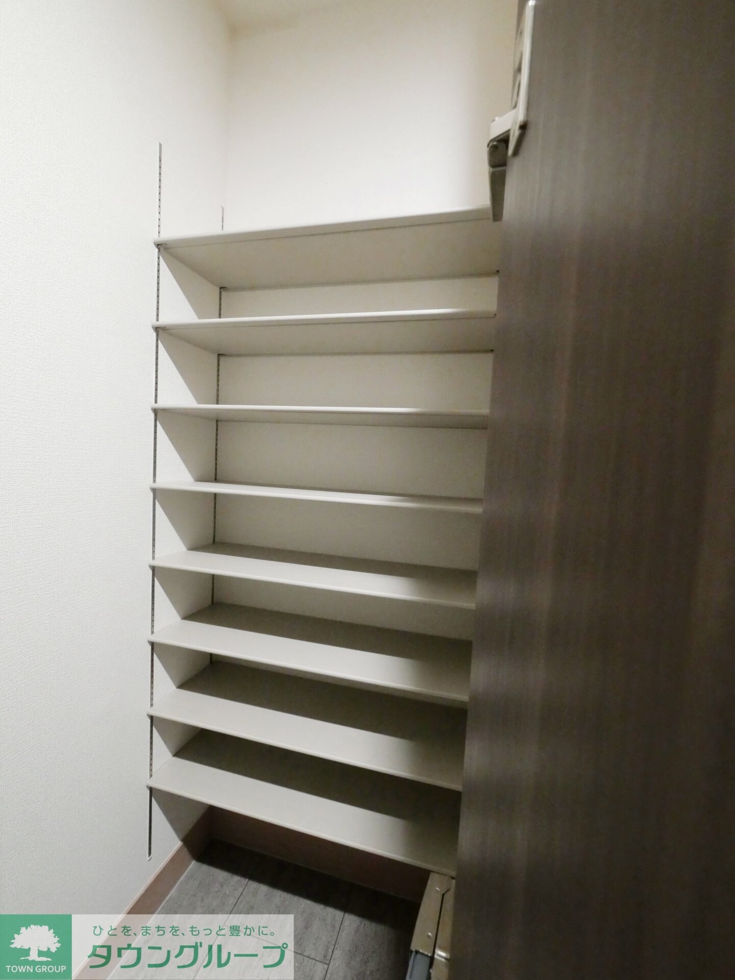 マヌールの物件内観写真