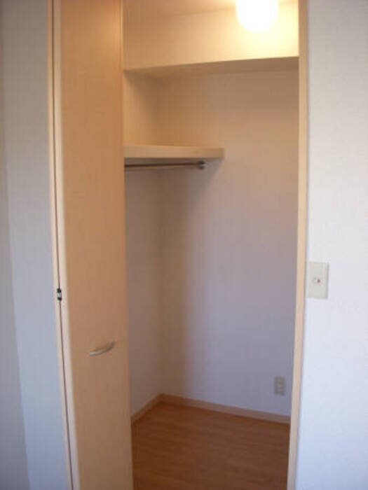 エクレーレ Aの物件内観写真