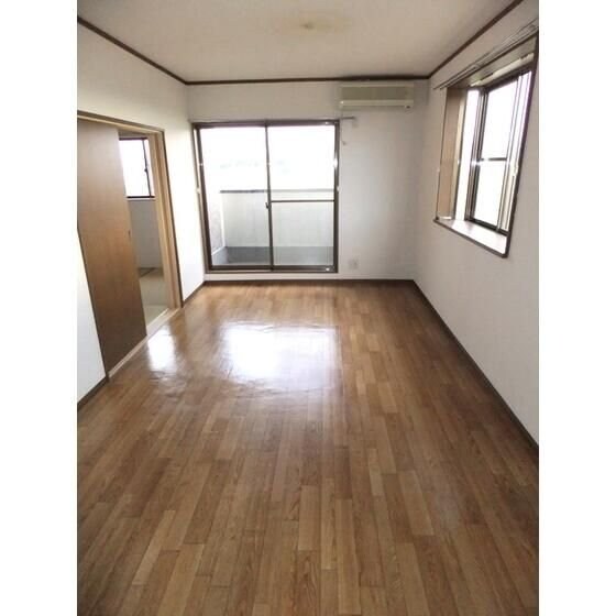 グリーンヒルの物件内観写真