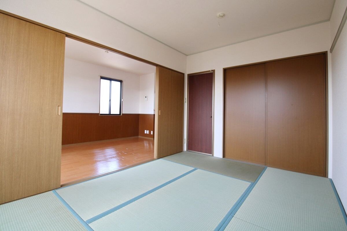 モービルガーデン山田 壱番館の物件内観写真