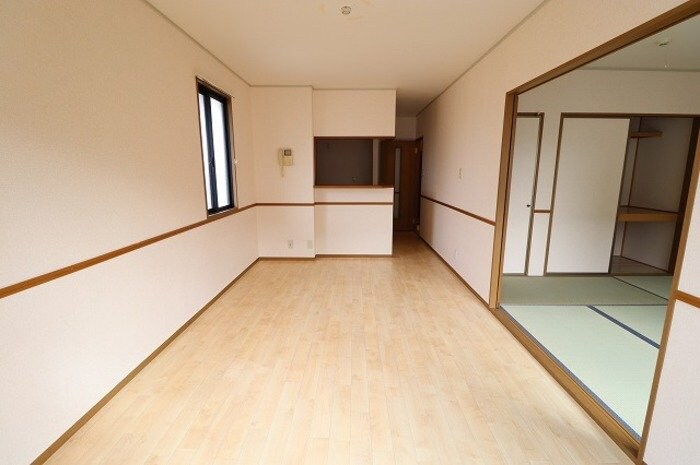 モービルガーデン山田 弐番館の物件内観写真